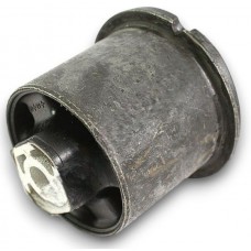 Сайлентблок задней балки  55160-2K000